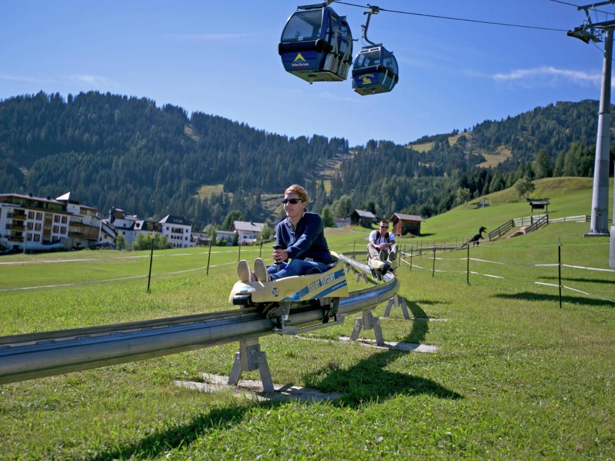 Lively Flat Near A Ski Resort In Fiss Exterior photo